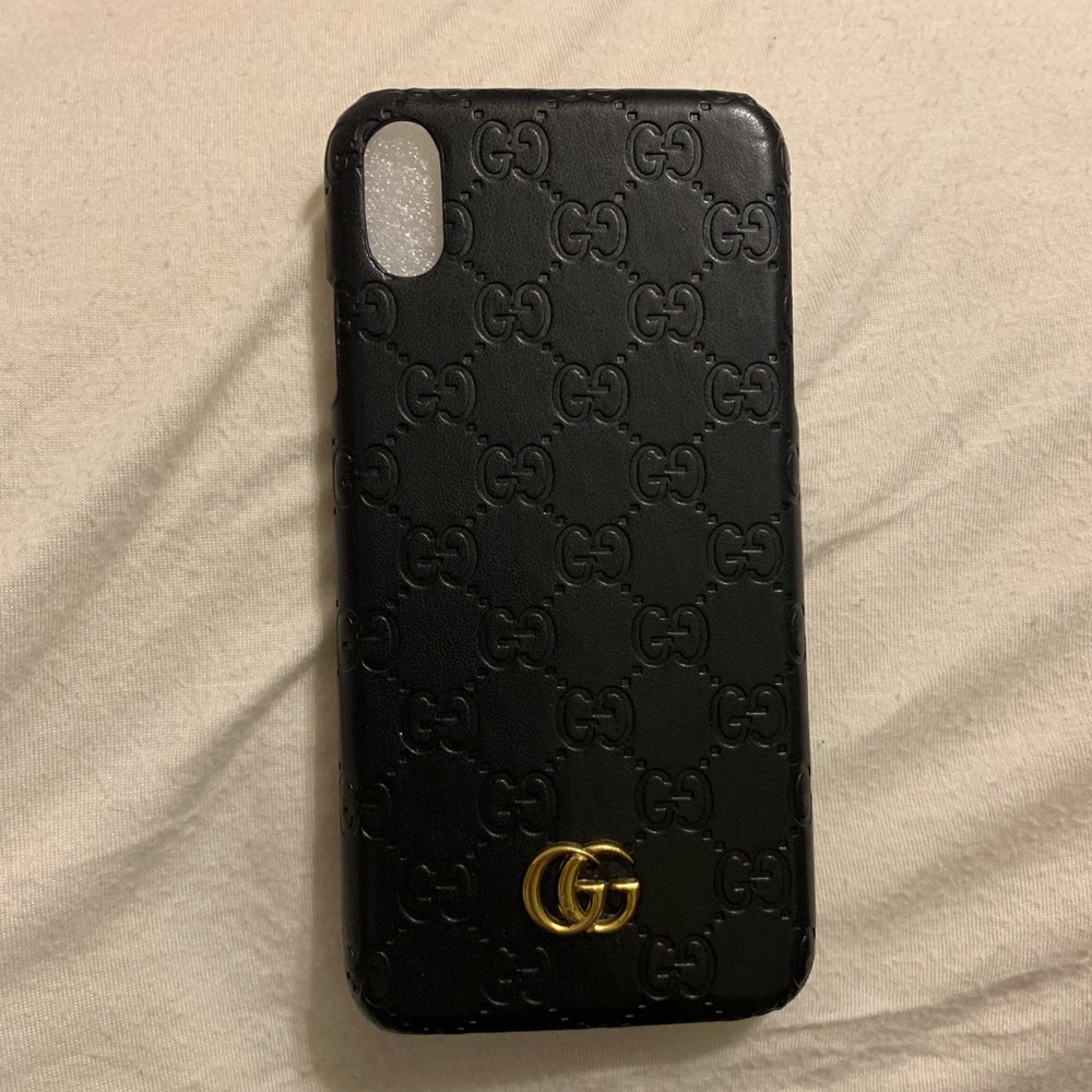 **not authentic** gucci iphone xs max case